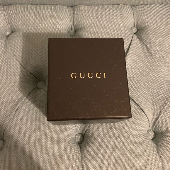 TRADE - Picture 5 of 8